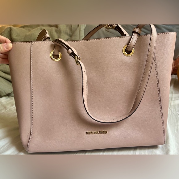 Michael Kors Dusty Rose Tote Bag - Picture 2 of 13